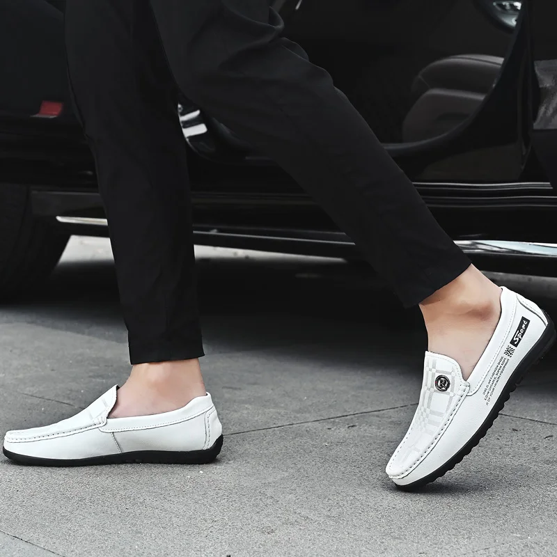 New Men's Golf Shoes Outdoor Leisure Walking Shoes Men's Golf Exercise Non-Slip Golf Sneakers Men's Grass Comfort Golf Shoes