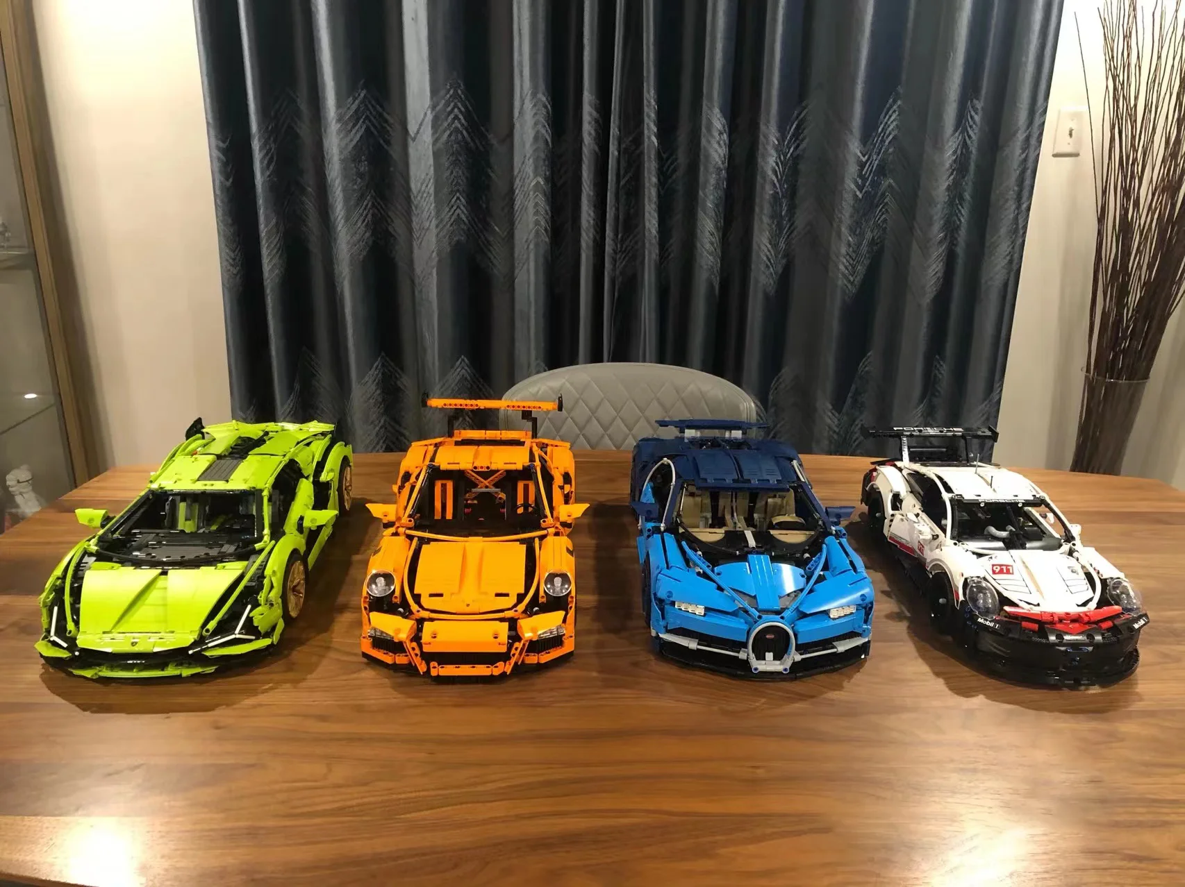 

Гоночный автомобиль в стиле Lamborghiniss, Звездные кубики SP3, спортивные автомобили, строительные блоки, спортивные автомобили, строительные бло...
