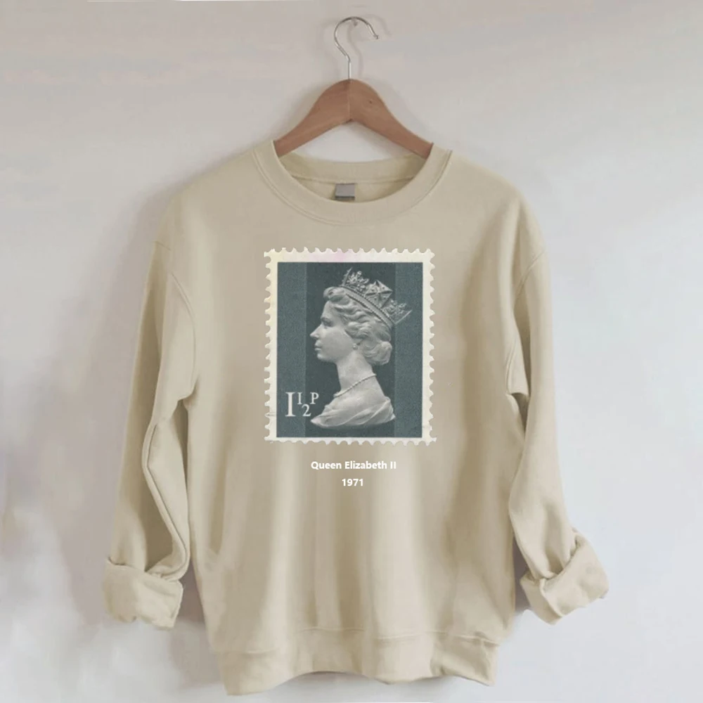 

1971 Elizabeth Ii Memorial Stamp Vintage Sweatshirt Autumn Winter Casual Hoodies Vintage Street Sweatshirt Multiple Colour