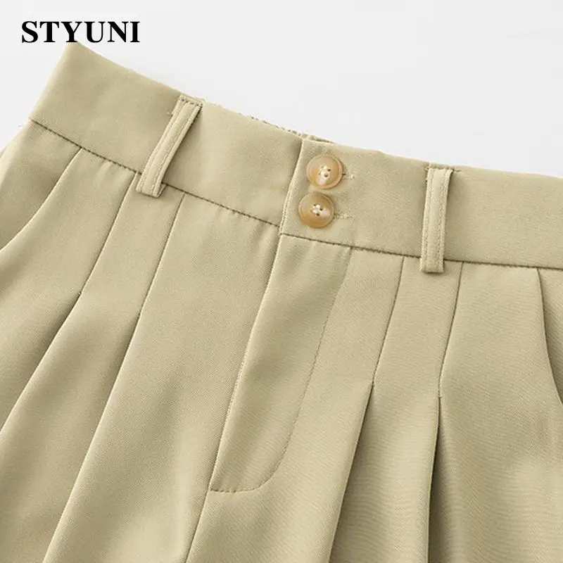 Шорты женские прямые однотонные в Корейском стиле с завышенной талией