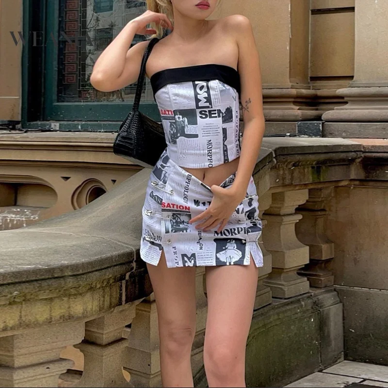 

Женский Соблазнительный комплект с принтом газеты, юбкой и открытыми плечами D0318