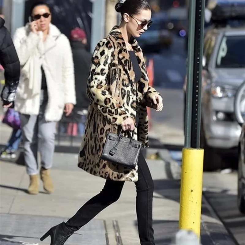 Leopard print coat women's new European and American fashion loose mink coat winter style over the knee long windbreaker
