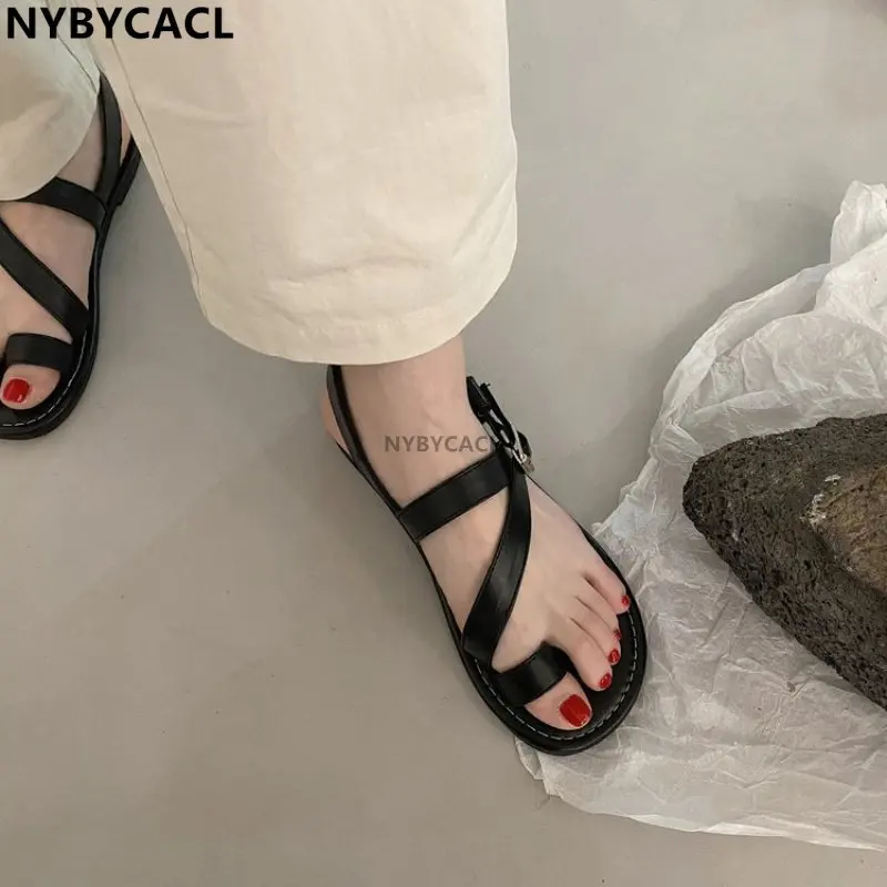 

Summer Women Gladiator Sandal Fashion Narrow Band Clip Toe Sandalias Casual Outdoor Beach open-toed A word buckle Flats Shoes