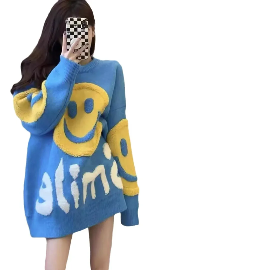 Жаккардовый свитер со смайликом женский свободный крой утягивающий стиль