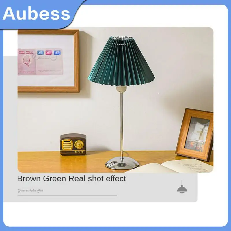 

Full Of Artistic Sense Fabric Atmosphere Desk Lamp No Visible Video Flash Nordic Style Korean Style Bedroom Bedside Lamp Retro