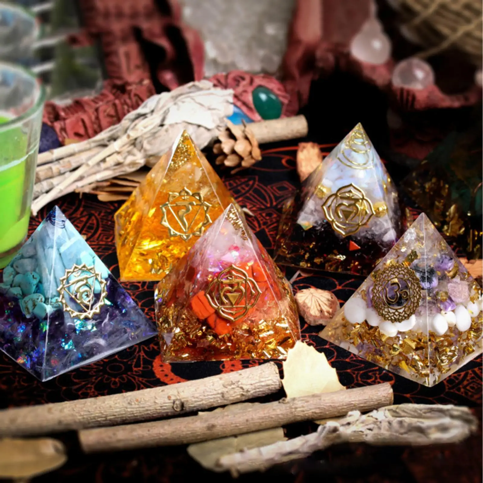 

Mini Energy Generator Pyramid Crystals Peridot Healing Chakra Tool Meditation Generator Reiki Reiki Pyramid Chakra V3X4