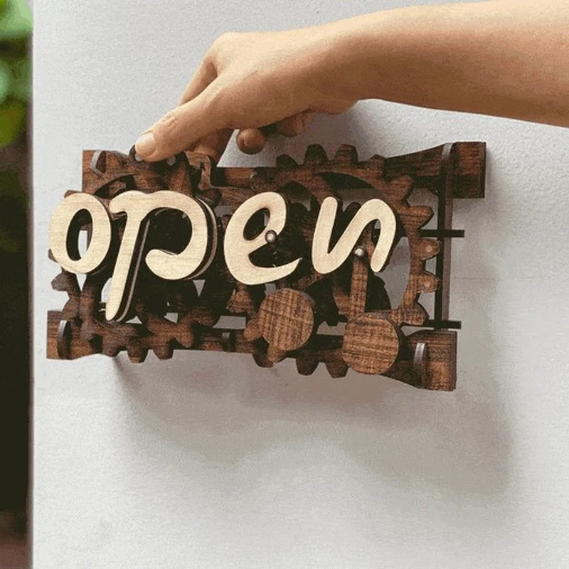 

Деревянная подвесная открытая Закрытая вывеска для двери магазина, забавная типография и рукоделие с зубчатым тормозом, деревянная фотогр...