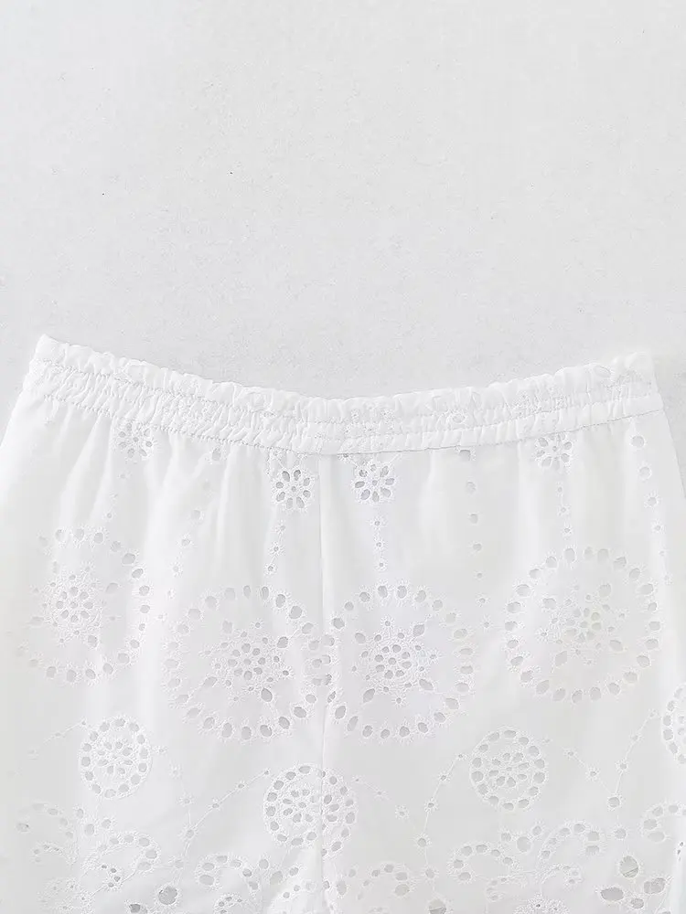 Withered Summer Shorts Ladies Moroccan Bohemian Retro Casual White Bermuda Embroidery Hollow Cotton Shorts Women