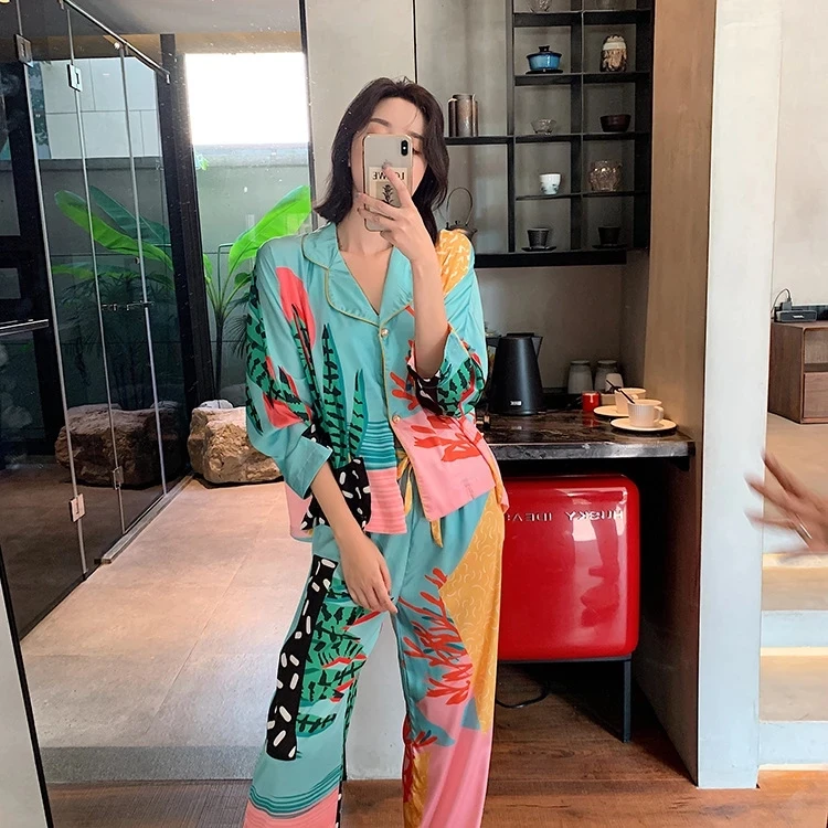 Batwing Sleeve Women Sleepwear 2 Pcs with Pants Silk Ladies Pajama Suit Satin Summer Comfortable Print Pijama Suit for Female