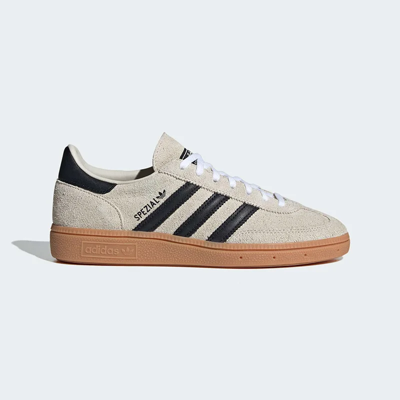 Фото Женские кроссовки IF6562 Spezial Suede Skate бежевого и черного цвета с подошвой из каучука, повседневные низкие кеды №4