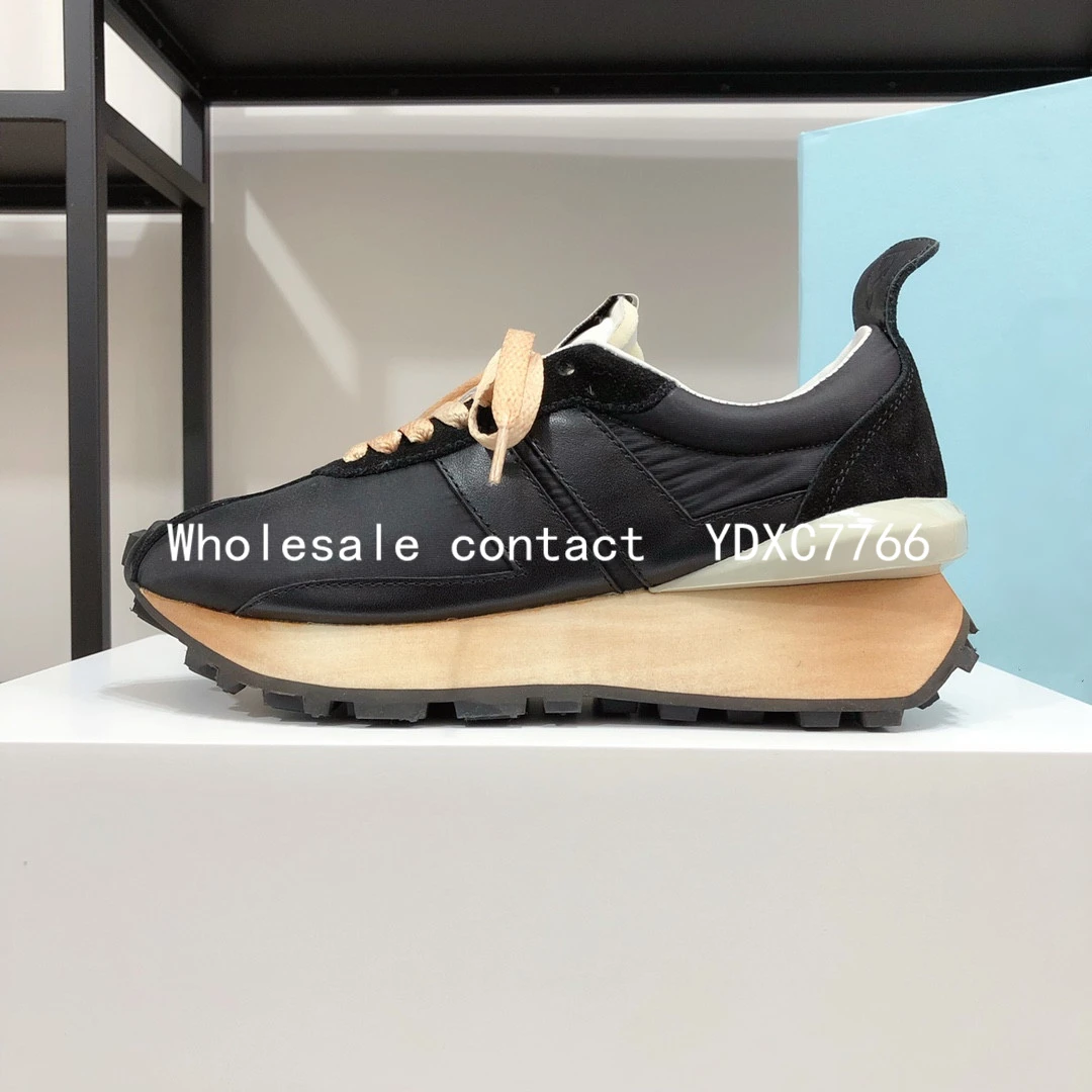 New couple leisure sports shoes women's 2022 spring and summer thick bottom increased Korean lace up gym running shoes platform