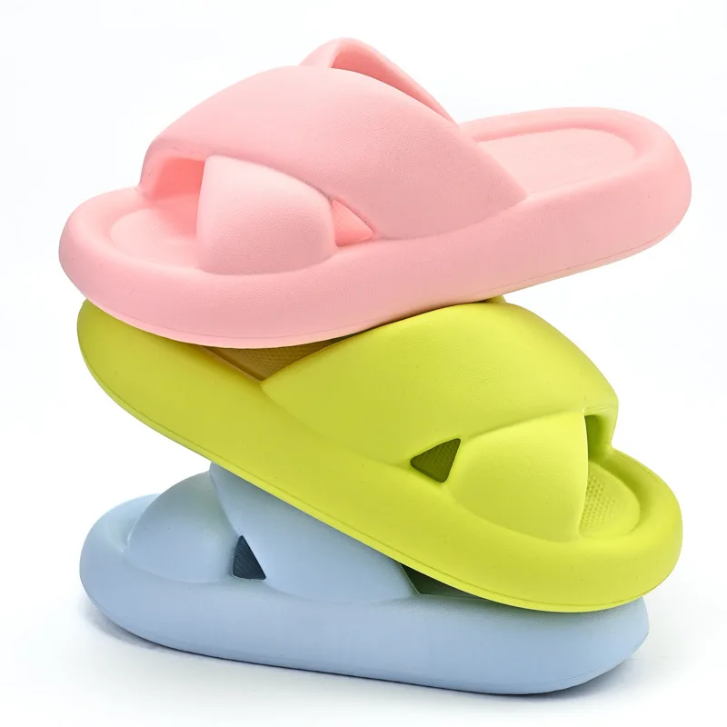 

2023 New Summer Women's Slippers Thick Soft EVA Cross Slipper Summer Men Sandals Slippers Outdoor Fashion Beach Flip Flops