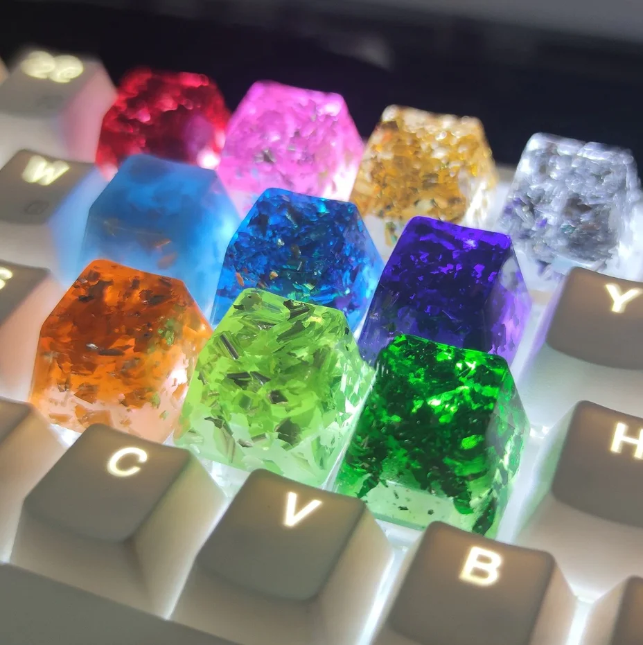 

YUNZII Handmade Resin Artisan Keycaps