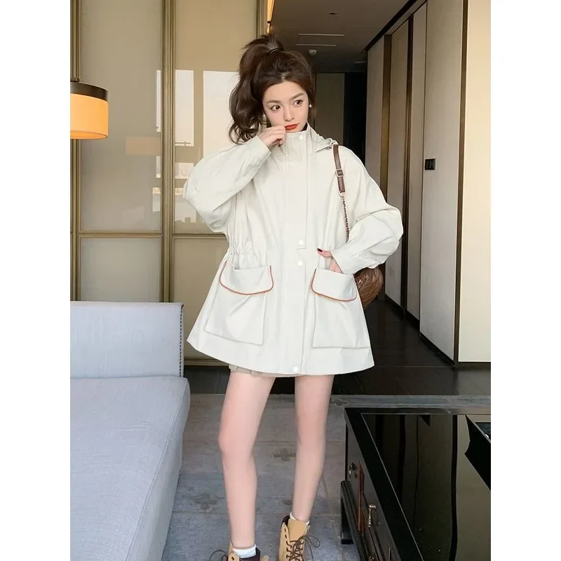 Корейская версия стильная рабочая одежда плащ женский осенний новинка 2024