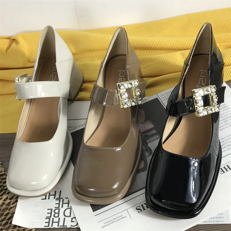 Сандалии с закрытым носком кожаные женские летние туфли Мэри Джейн средние