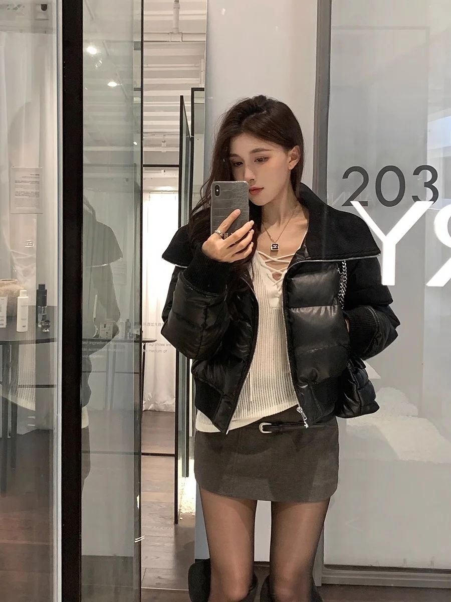 Женский короткий пуховик Черный на белом утином пуху 90 зима 2024 корейское