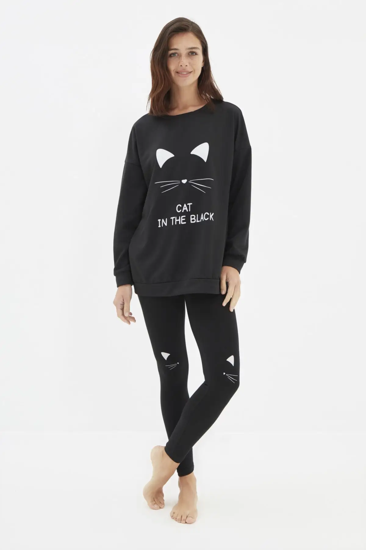 

Trendyol Printed Knitted Pajamas Set THMAW22PT0611