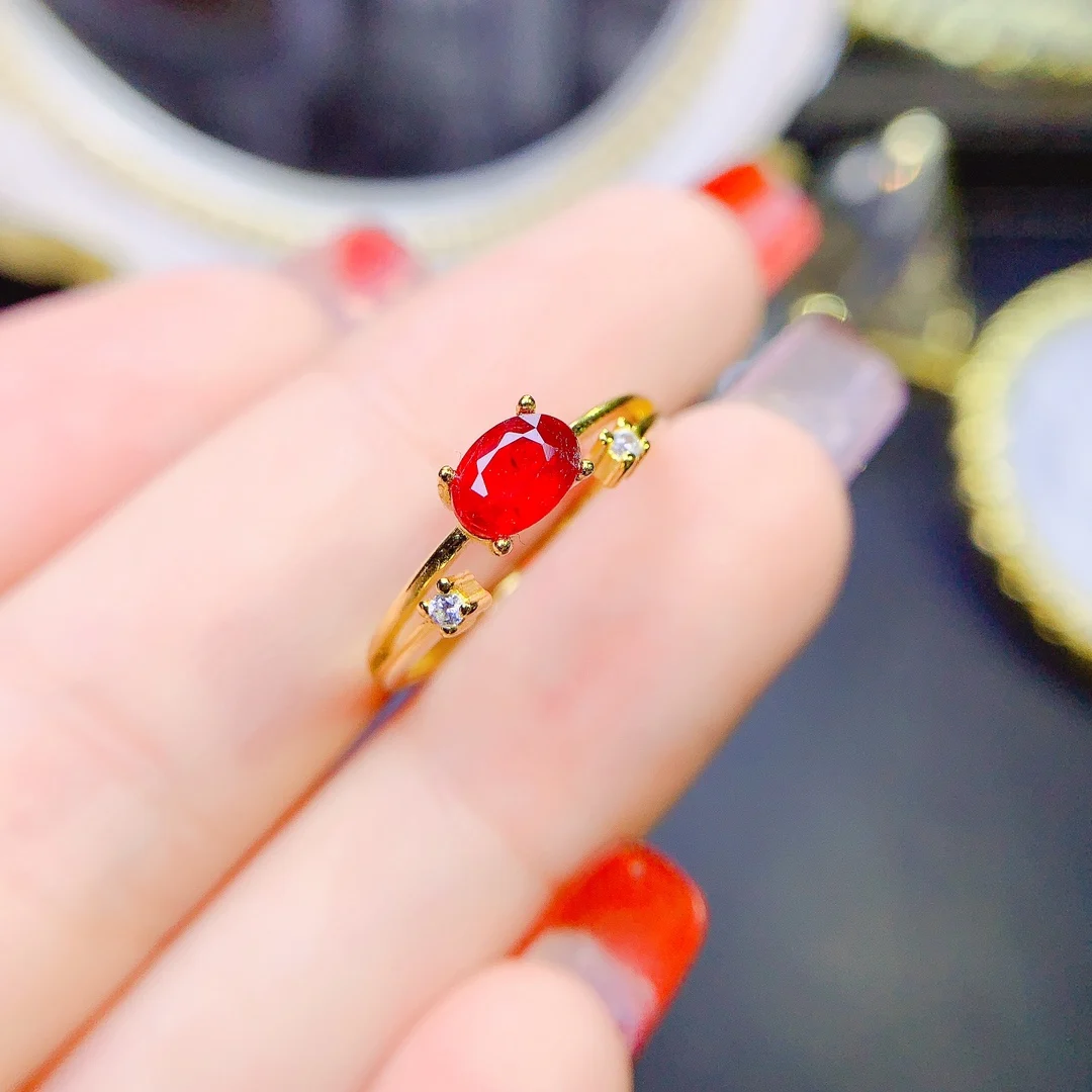 

Женское кольцо с натуральным Рубином FS, серебро 925 пробы, 4 Х6