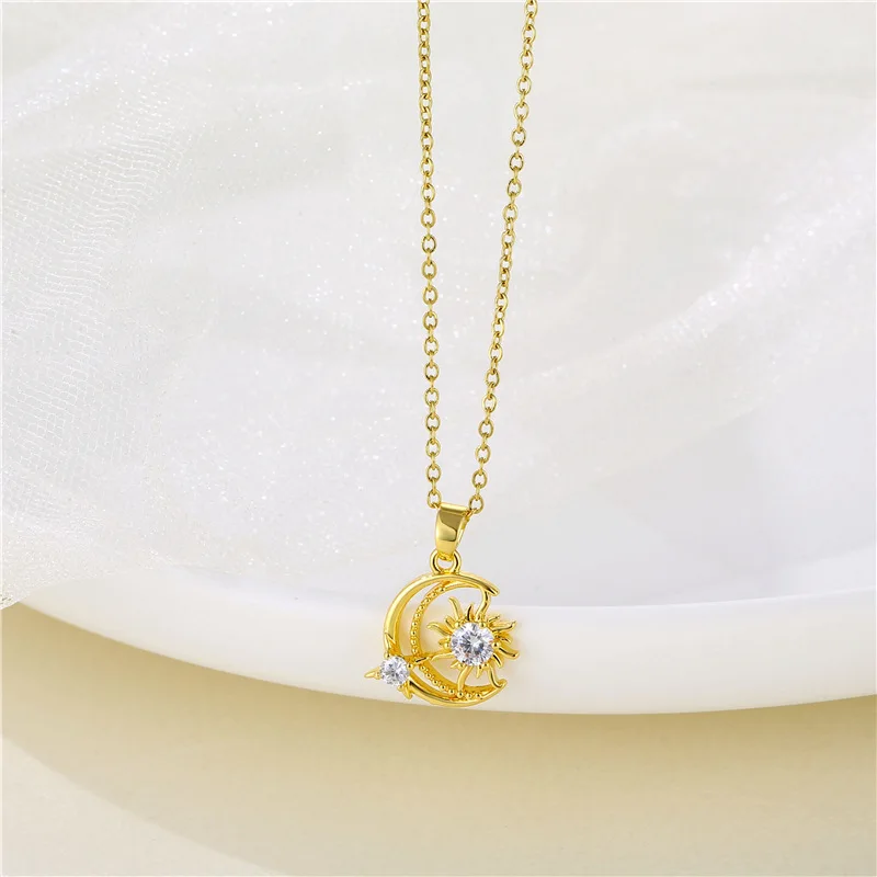

Gold Color Moon Star Crystal Pendant Necklaces Women Girls Sweet Stainless Steel Chains Charm Choker Jewelry Accessories Gifts