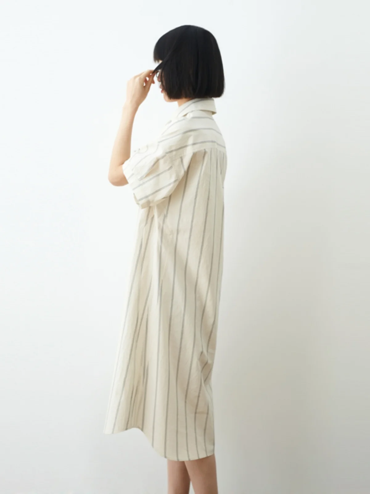 Женское Хлопковое платье-рубашка в полоску с коротким рукавом