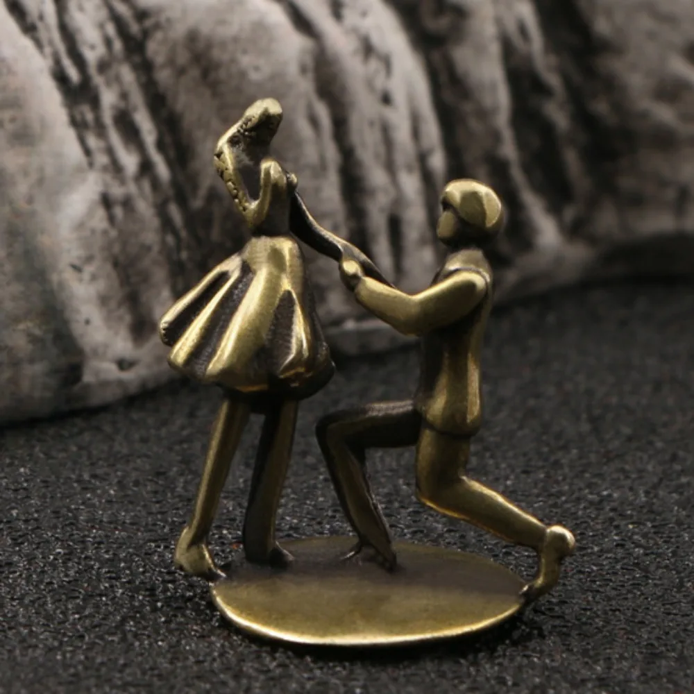 Мини-статуэтка пары из меди DAY FUN