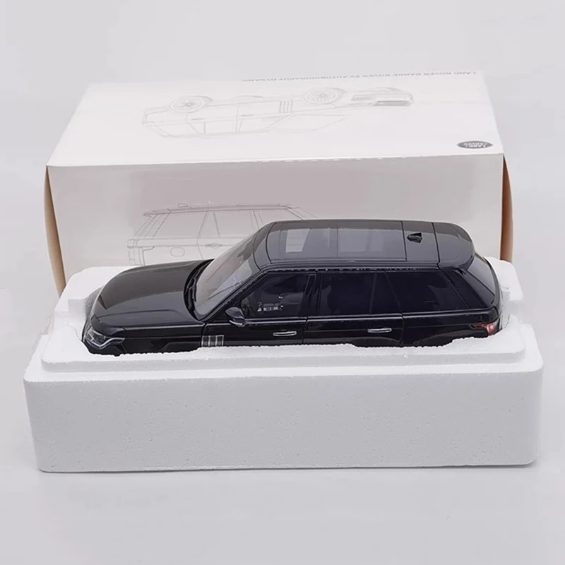 Модель автомобиля из сплава LCD 1/18 Range Rover 2020