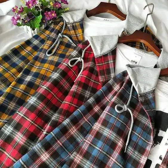 Женская рубашка блузка зимняя клетчатая с капюшоном мешковатое пальто женская