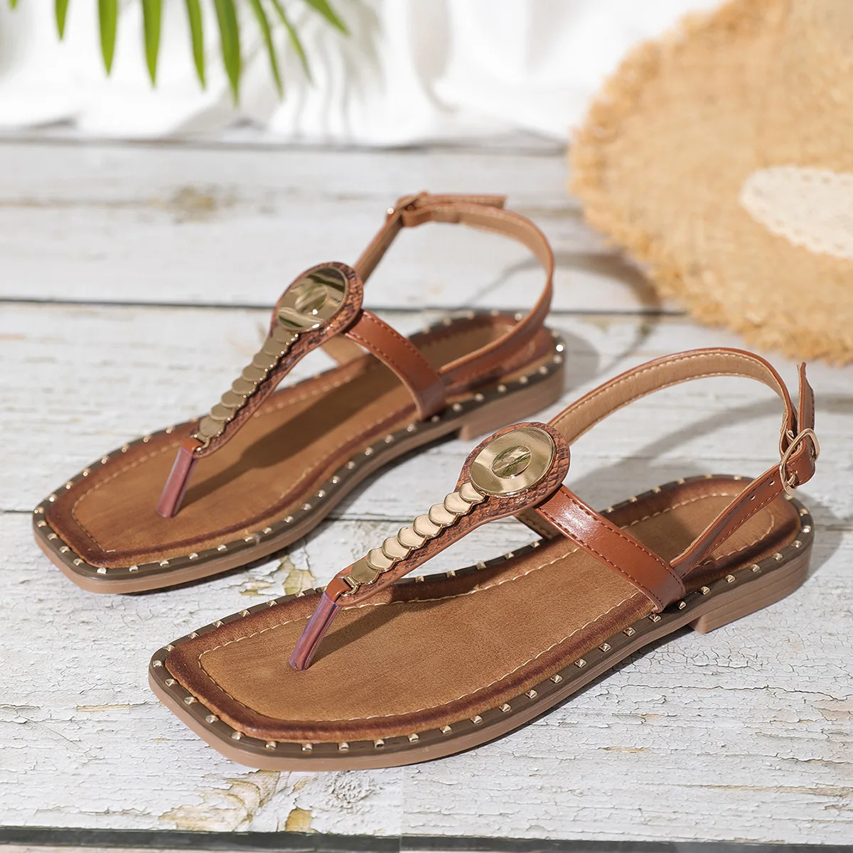 

Bohemian Vintage 2023 Summer High Quality Personalized Roman Fashion Flat Sandals 36-41