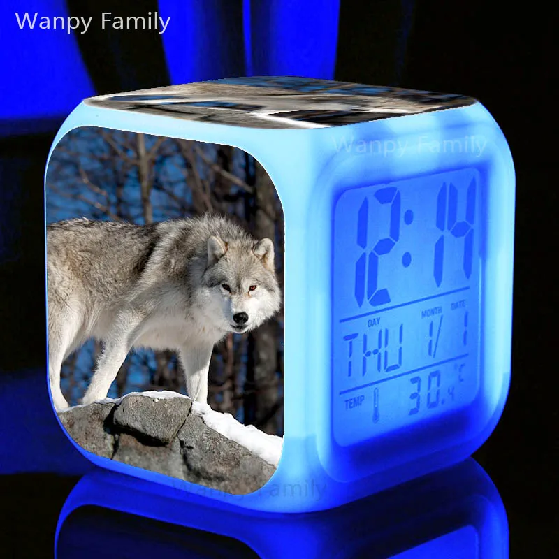 Детский подарок на день рождения будильник с волком многофункциональный
