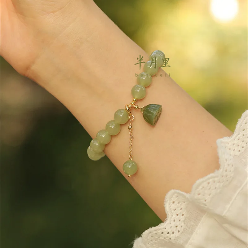 

Imitation Jade Pearl Bracelet Exquisite Rosette Rabbit Charm Beaded Bracelets for Women Beads String Hand Jewelry Pulseras 팔찌