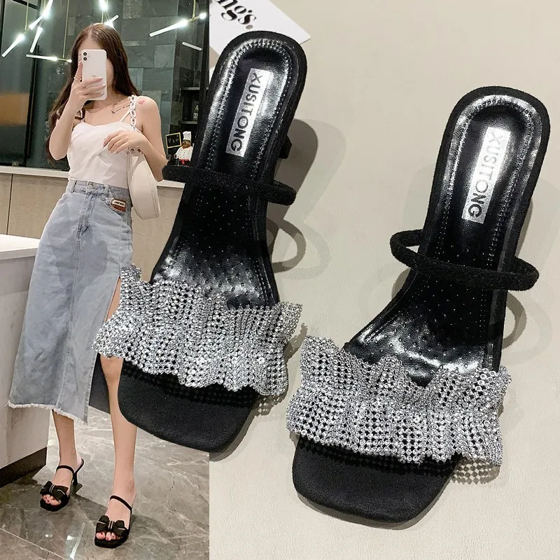 

2022 New Summer Women's Sandals Soft Light Slippers Women's High-heeled Shoes Fashion Square Head Women's High-heeled Slippers