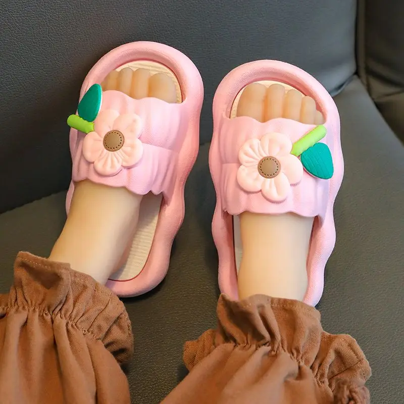 Children Slippers Girls Flowers Summer Slippers Kids House Flip Flops Anti-slip Baby Bathroom Slides Child Cute Slipper