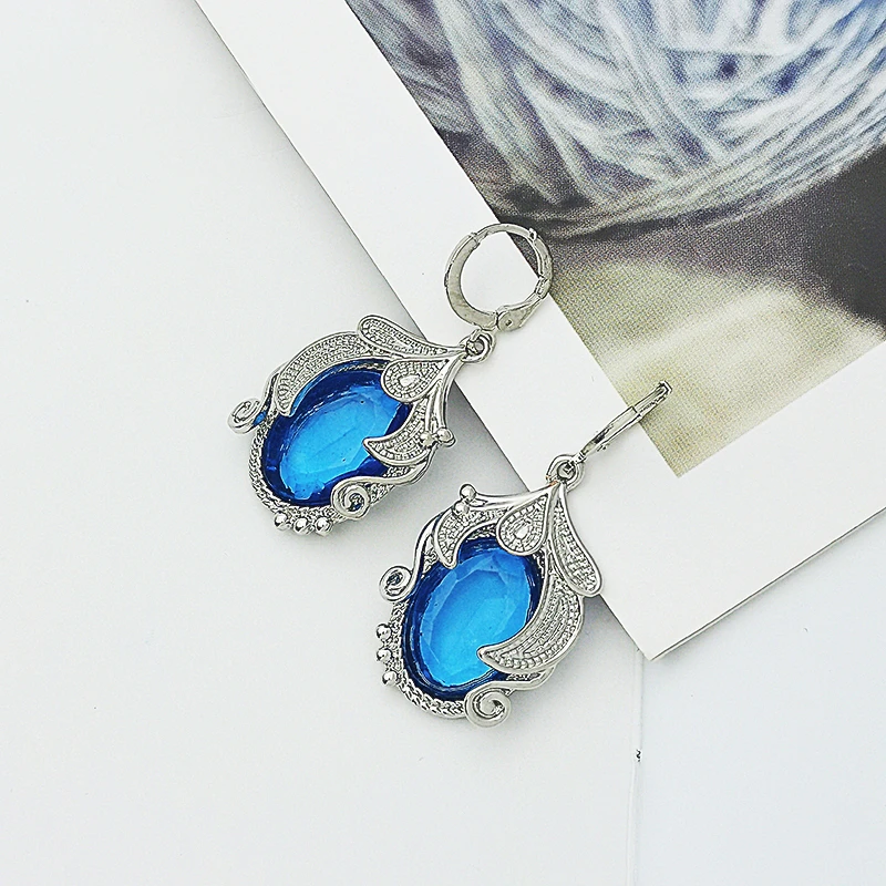 

Retro Fashion Blue Quartz Gemstone Dangling Earrings for Women Luxury European Pattern Earrings Stainless Steel Jewelry Women