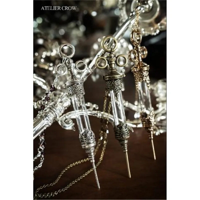 Винтажное ожерелье с подвеской в готическом стиле