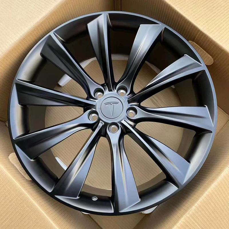 Рисунок 3 - Колесо автомобильное 18*8