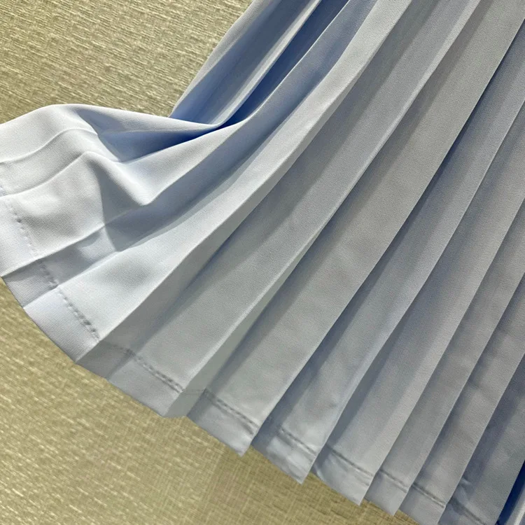 Рисунок 3 - Женская винтажная Юбка со стразами