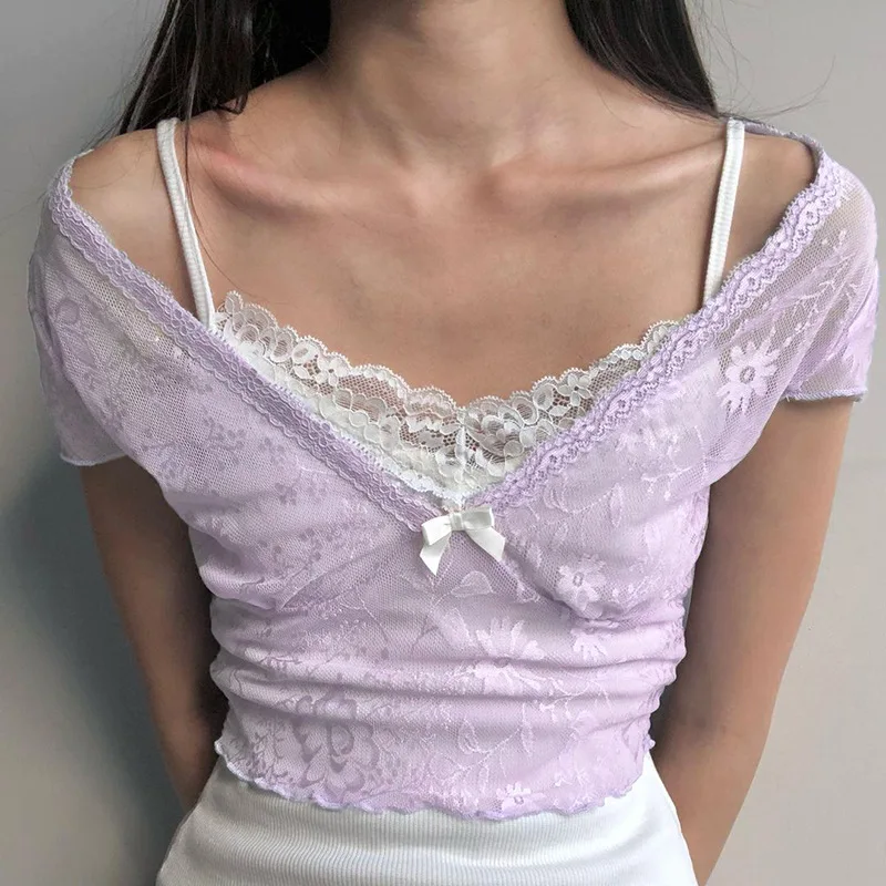 

Женская футболка PASSIONNÉ с V-образным вырезом и коротким рукавом, Кружевной укороченный топ в стиле пэчворк, популярный цвет, женский милый стиль, лето 2023, Новинка