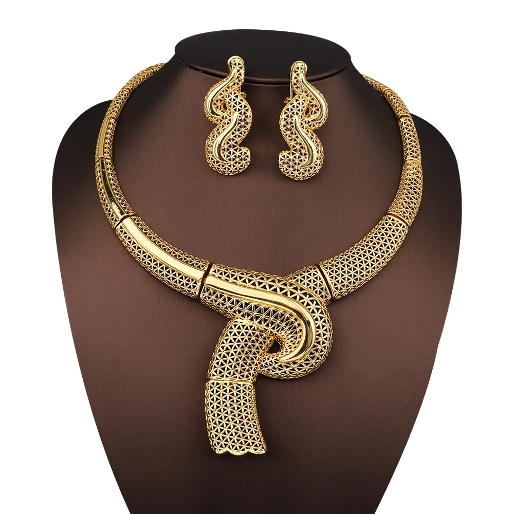 

Luxury Design Gold Plated Twiste Hollow Design Pendant Necklace Earring Jewelry Set Dubai African Ethiopians Women Wedding Party