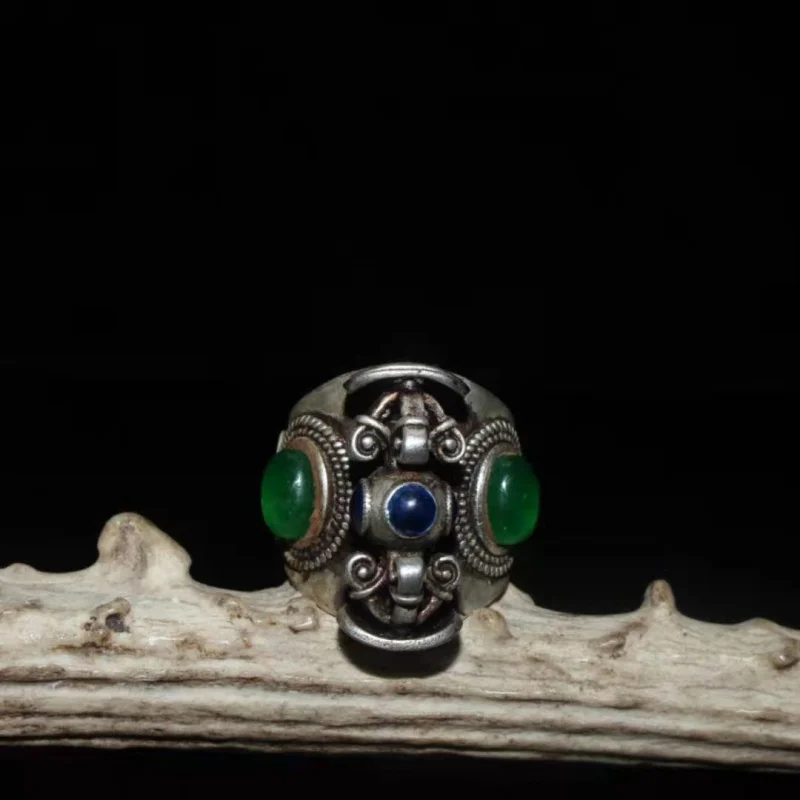 

Collection Chinese old Tibetan silver cloisonne inlaid greenstone jade transshipment Dharma-vessel ring