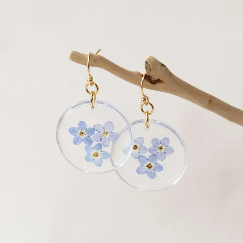 

Trendy Natural Pressed Flower Earrings Cute Dried Flower Round Earring Unique Floral Resin Earrings 2023 Sweet Jewelry Wholesale