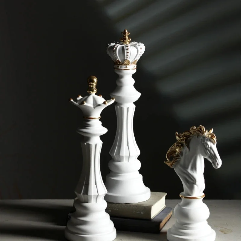 

Resin Chess Pieces Board Games Accessories International Chess Figurines Retro Home Decor Simple Modern Chessmen Ornaments Decor