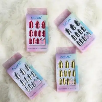 

Shiny Self Adhesive False Nails
