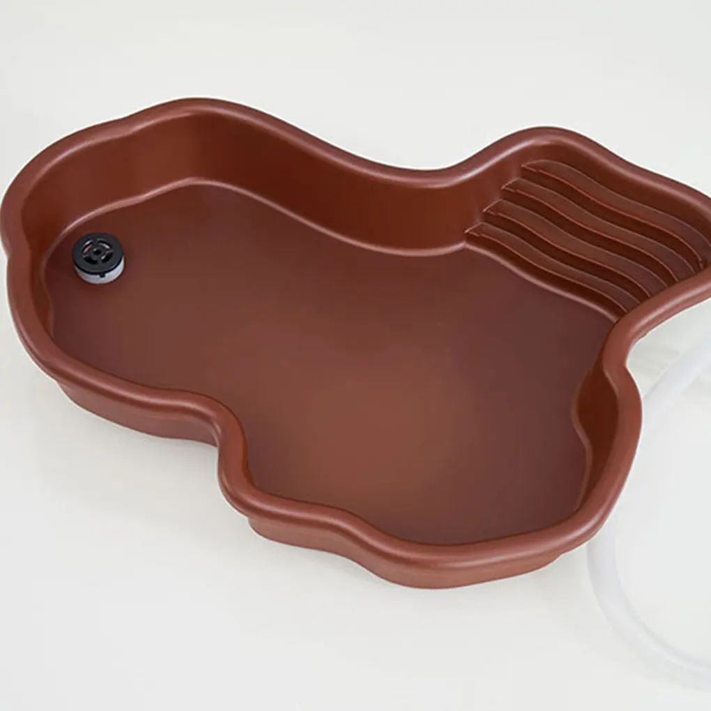 Пластиковый резервуар для полуводной черепахи имитирует речной стиль легкой