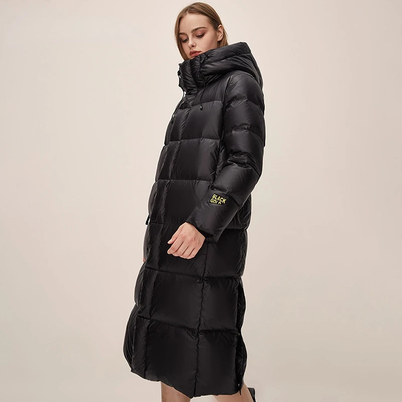 

2022 Fashionable Coat Jacket Women's Hooded Warm Parkas Down Jackets 90% White Duck Down Quality Female New Winter Down Jackets