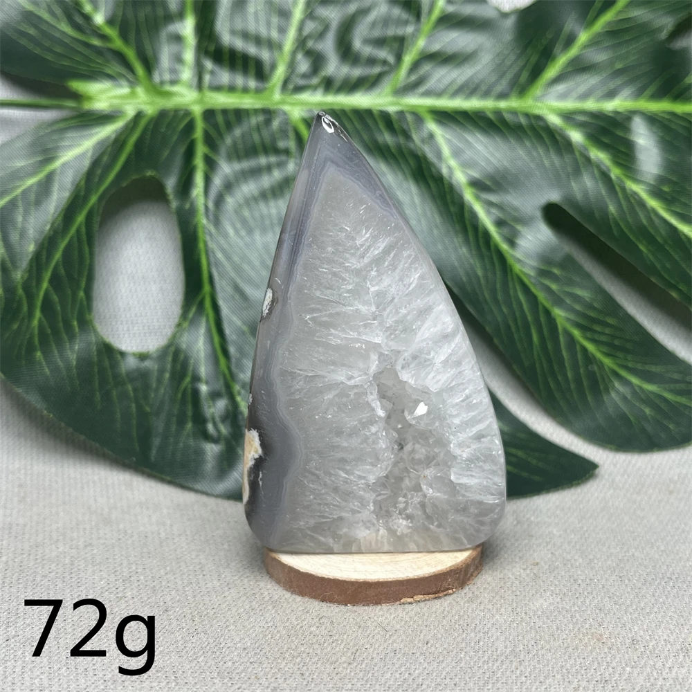 

Декоративный агат GeodeTower YOCO