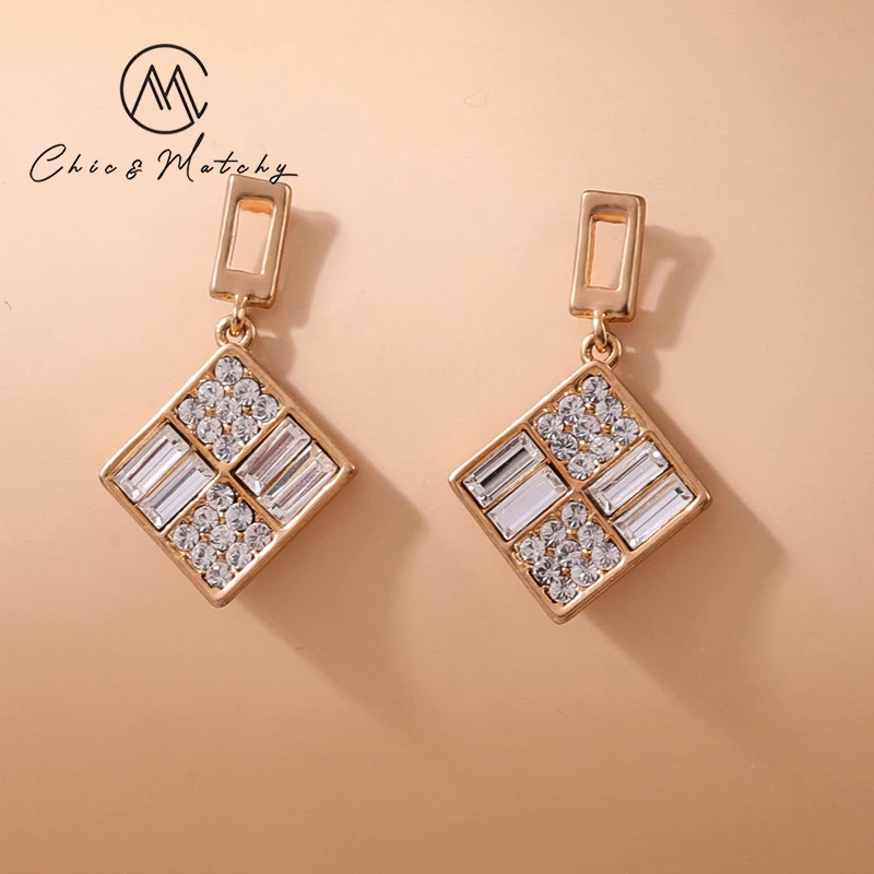 

Женские серьги-подвески с кристаллами, с золотым покрытием