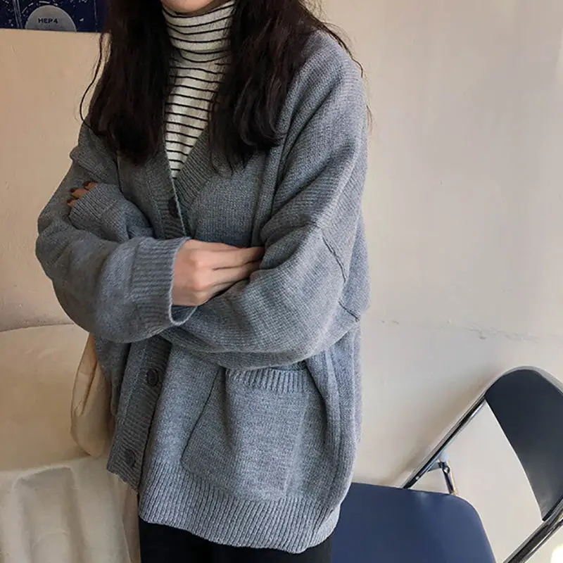 

2022 Women V Neck Knitted Cardigan Sweater Female Vintage ‎‎ Knit Sweaters Long Sleeve Fashion Autumn Oversized Jumper TopsT5