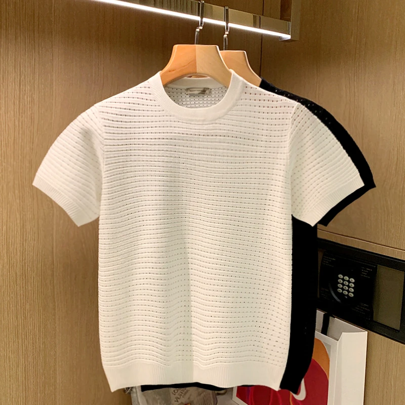 

2022 British Style Men Summer Knit T-Shirt Male High-Grade Slim Fit Casual Pure Color Short Sleeve Fashion O-Neck Homme Tee C14
