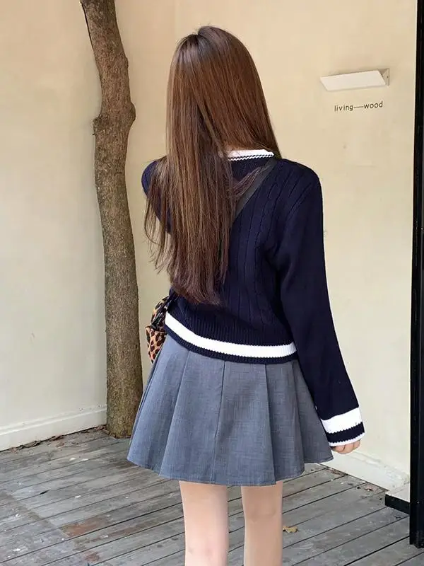 2024 Ранняя осень новинка темно-синий короткий вязаный женский свободный