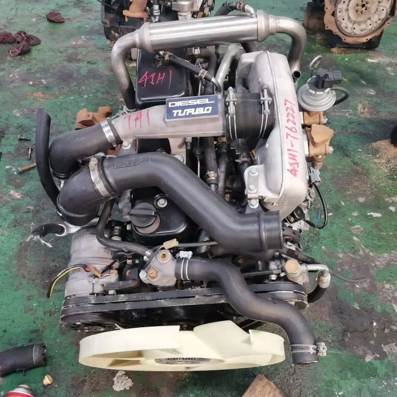 Оригинальный дизельный двигатель 4JH1T 4JH1-T в сборе для турбодвигателя Isuzu D-Max 3.0